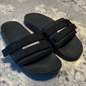 Women's Black Slide Sandals Size 6